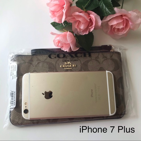 COACH LARGE WRISTLET IN SIGNATURE CANVAS KHAKI/BL - Picture 14 of 16